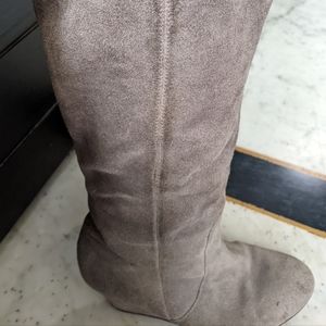 Grey knee length Boots